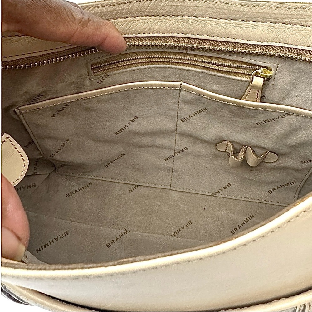 Brahmin Tan Raffia & Leather Shoulder Bag Rare Style EUC - Picture 9 of 13